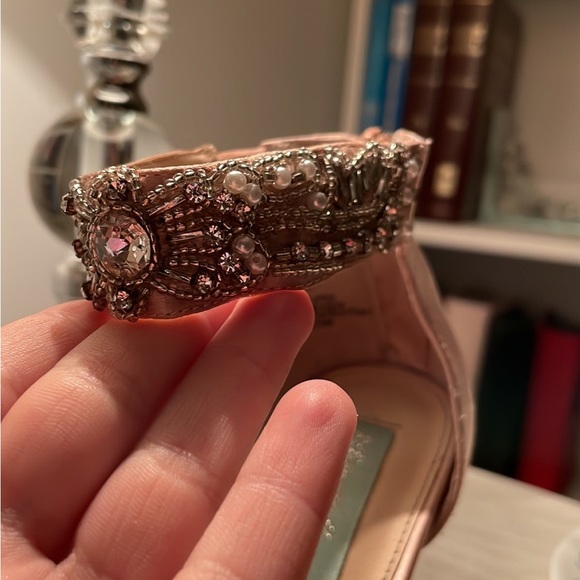 Betsey Johnson. Size 6. 4 inch heel. Worn twice. - Picture 2 of 7